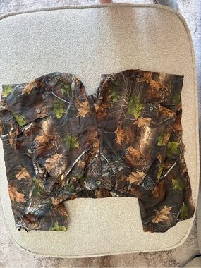 Women’s Straight Leg Cargo Pants in Brown Leaf Camo